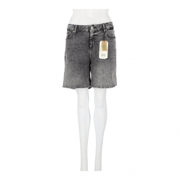 Pantaloni - scurţi femei Q/S